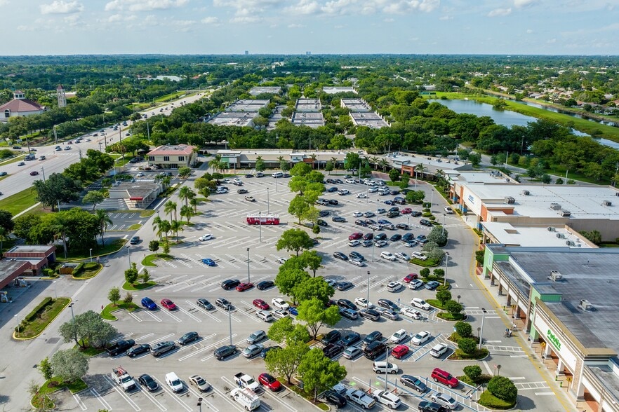 More Photos Of 5500 S Flamingo Rd, Cooper City Office For Lease