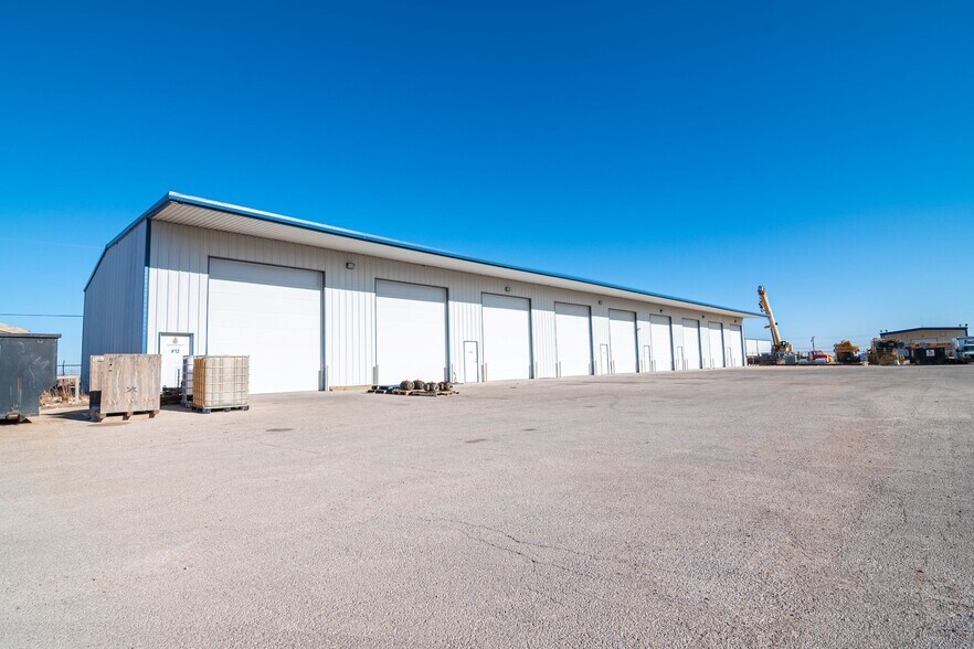 More Photos Of 8409 W Interstate 20, Midland Research And Development For Lease