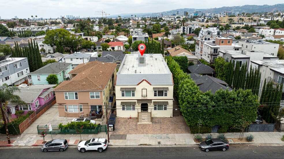 More Photos Of 1211 N Kenmore Ave, Los Angeles Apartments For Sale