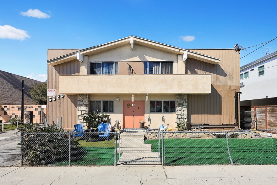 More Photos Of 5629 Monte Vista St, Los Angeles Apartments For Sale
