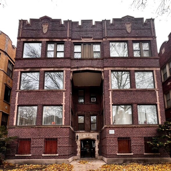 Primary Photo Of 6806 S Clyde Ave, Chicago Apartments For Sale