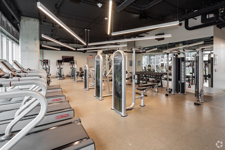 More Photos Of 800 19th Ave South, Nashville Coworking Space