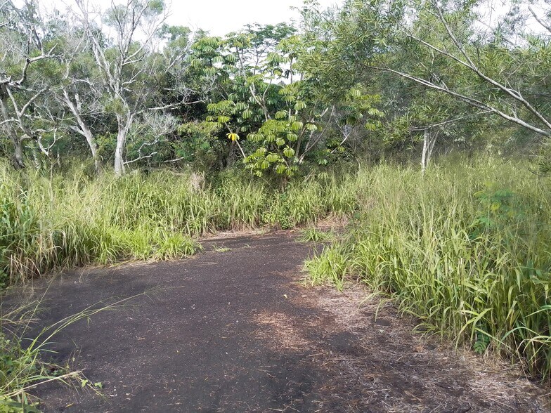 More Photos Of 99-1757 Welelau, Aiea Land For Sale