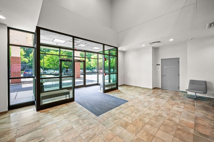 More Photos Of 800 Bunn Dr, Princeton Medical For Lease