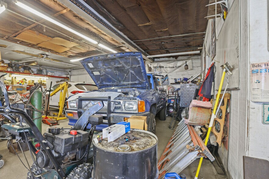 More Photos Of 19 Benefit St, Pawtucket Industrial For Sale