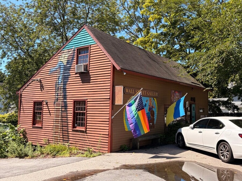 More Photos Of 91 Wall St, Madison Office For Lease