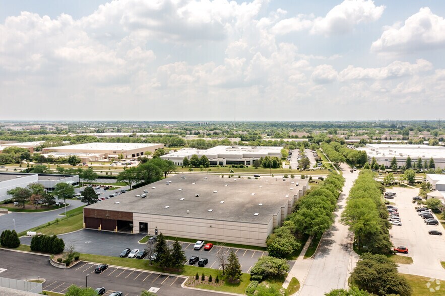 More Photos Of 701 N Commerce St, Aurora Manufacturing For Sale