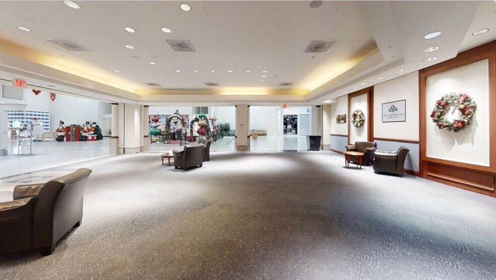 More Photos Of 2209 Richland Mall, Mansfield Unknown For Sale