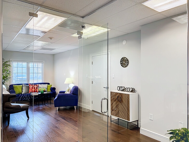 More Photos Of 1095 W Morse Blvd, Winter Park Office For Lease