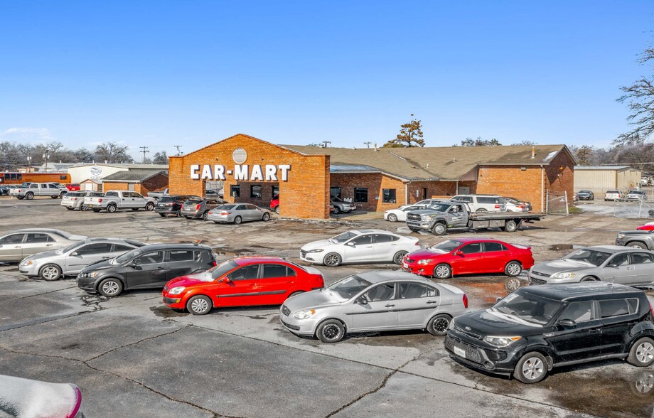 Primary Photo Of 1600 E Broadway Ave, West Memphis Auto Dealership For Sale