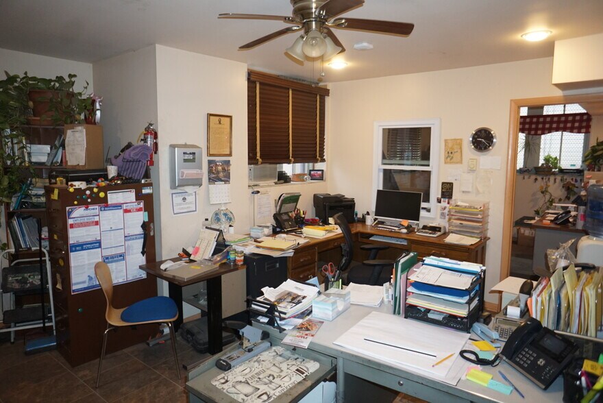 More Photos Of 540-534 Pawling Ave, Troy Freestanding For Lease