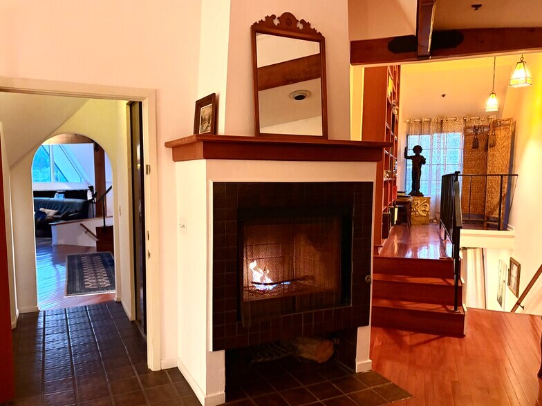 More Photos Of 437 2nd St, Solvang Storefront Retail Residential For Sale