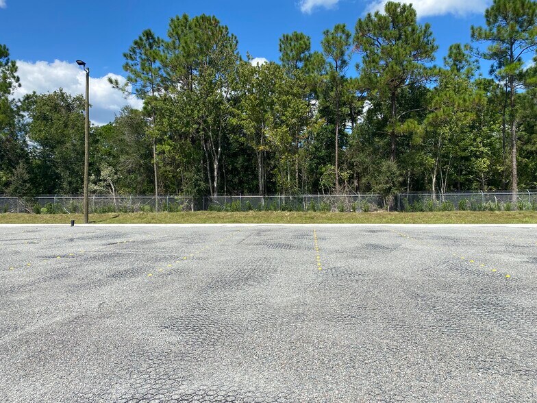 More Photos Of 17105 E Colonial Dr, Orlando Land For Lease