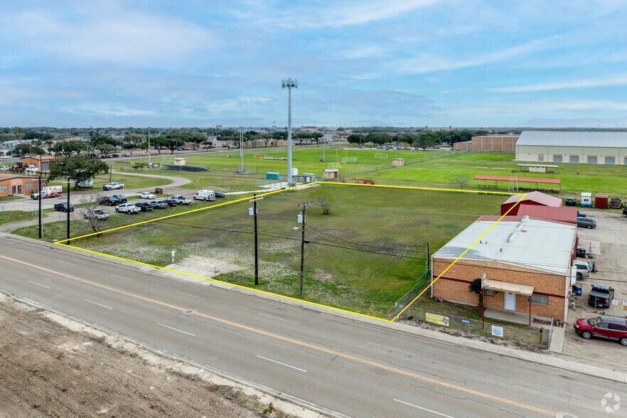 Primary Photo Of 150 Stadium Dr, Alice Land For Lease
