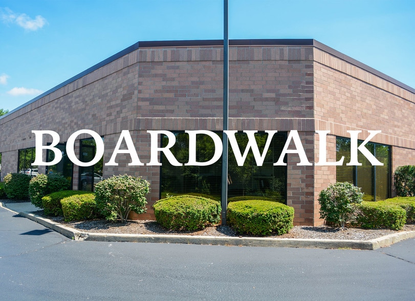 More Photos Of 500 Park Ave, Lake Villa Warehouse For Sale