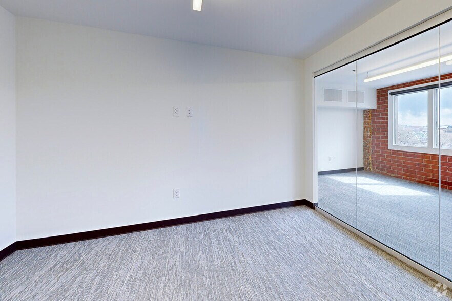 Photo of 5th Floor Ste 520