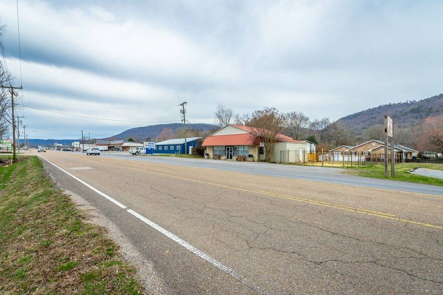 More Photos Of 8995 Dayton Pike, Soddy Daisy Restaurant For Sale