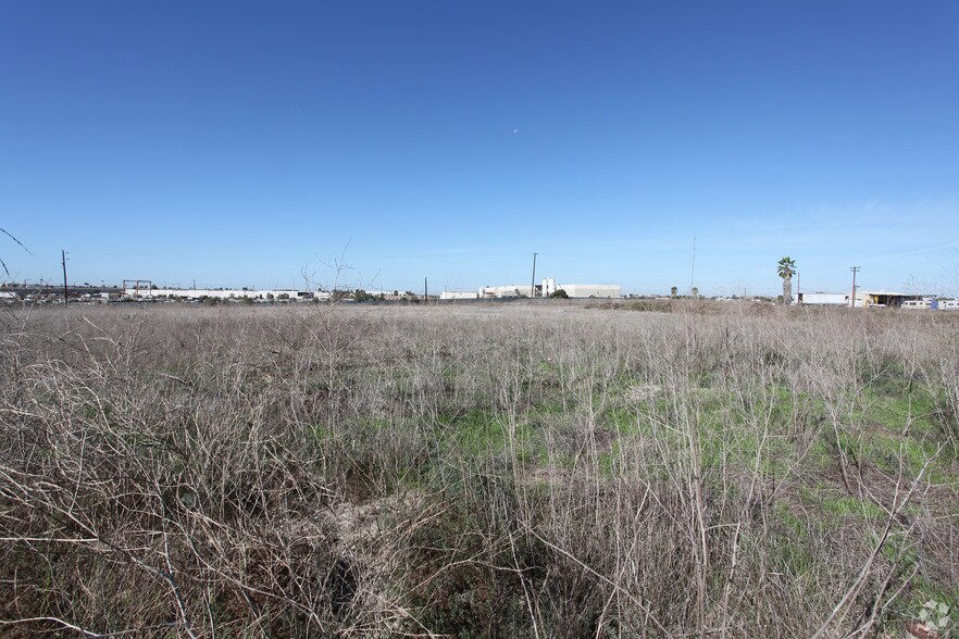 More Photos Of 5753 Siempre Viva Rd, San Diego Land For Sale