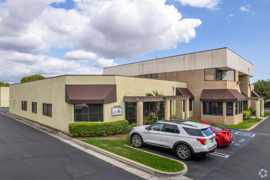 Primary Photo Of 15540 Rockfield Blvd, Irvine Research And Development For Lease