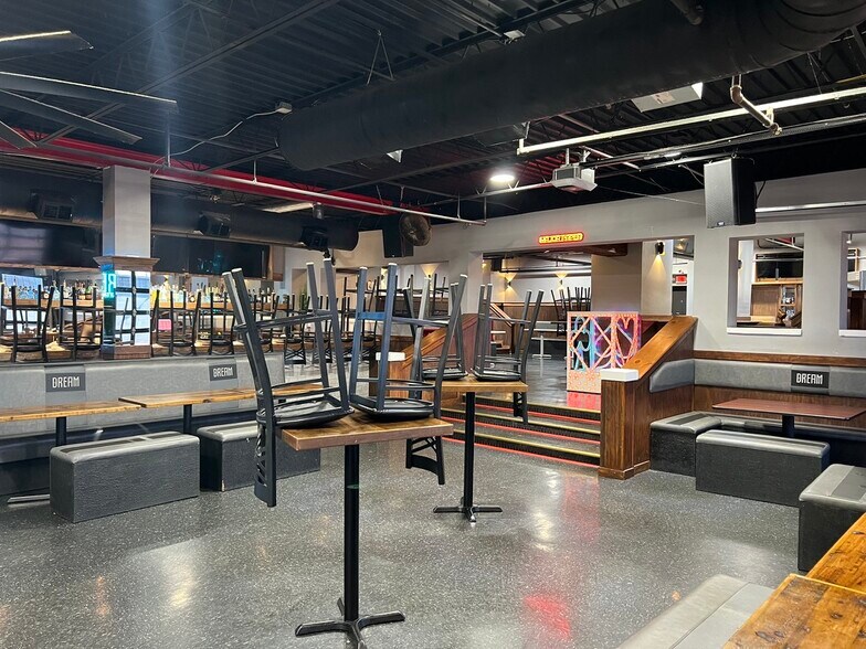 More Photos Of 2301 Crutchfield St, Chattanooga General Retail For Sale