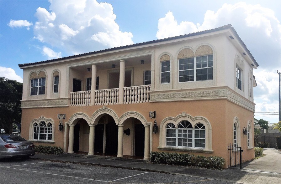 Primary Photo Of 2722 NE 1st St, Pompano Beach Medical For Sale