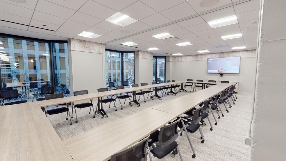 More Photos Of 142 E Ontario St, Chicago Office For Lease