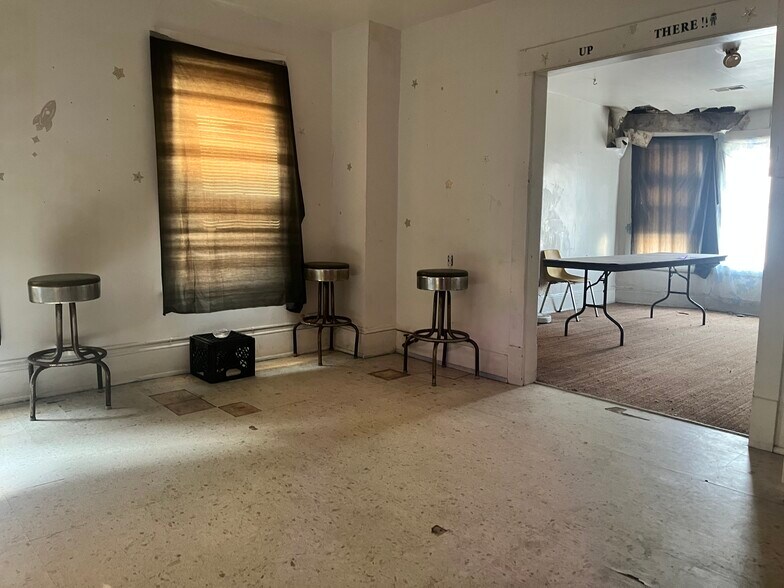 More Photos Of 6508 Lansing Ave, Cleveland Storefront Retail Residential For Sale