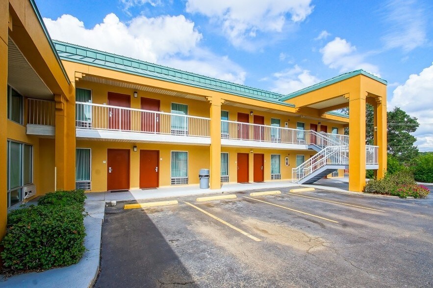 More Photos Of 337 Devereaux Dr, Natchez Hotel For Sale