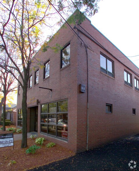 More Photos Of 39-43 Market Sq, Newington Office For Sale