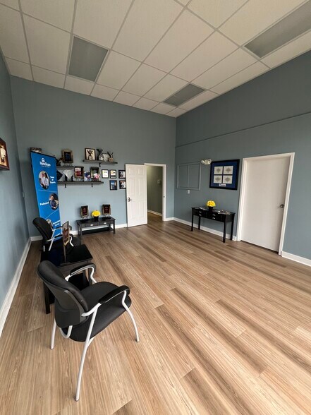 More Photos Of 100 Lichen Ct, Myrtle Beach Flex For Sale