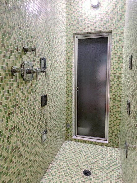 More Photos Of 180 S 4th St, Brooklyn Multifamily For Sale