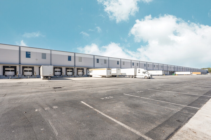 More Photos Of 4475 S Fulton Pky, Atlanta Unknown For Lease