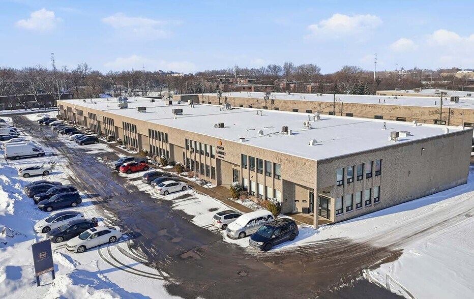 More Photos Of 9601-9635 Rue Clément, Montréal Warehouse For Sale