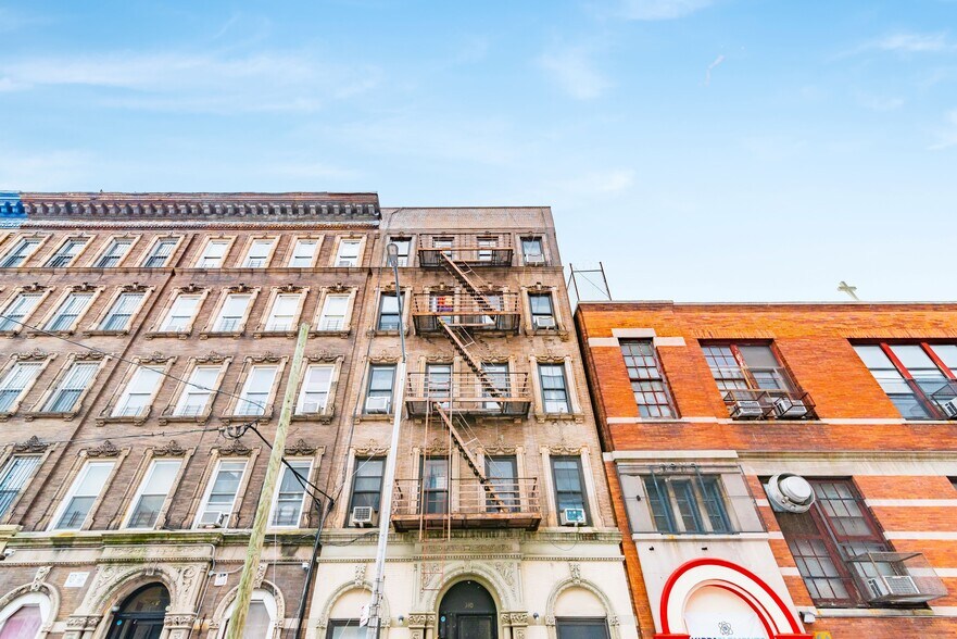 More Photos Of 340 East 146Th Street, New York Multifamily For Sale