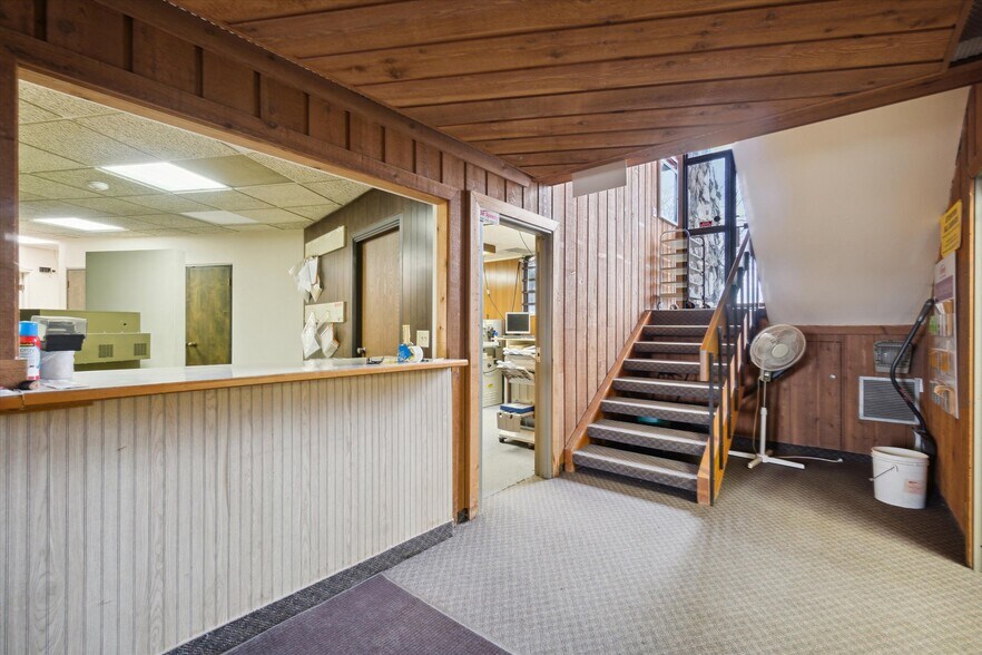 More Photos Of 4414 Bay Rd, Saginaw Storefront Retail Office For Sale