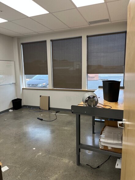 More Photos Of 2920 George Washington Way, Richland Office For Lease