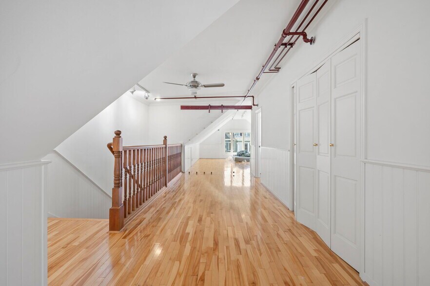 More Photos Of 2250 Union St, San Francisco Storefront Retail Office For Lease