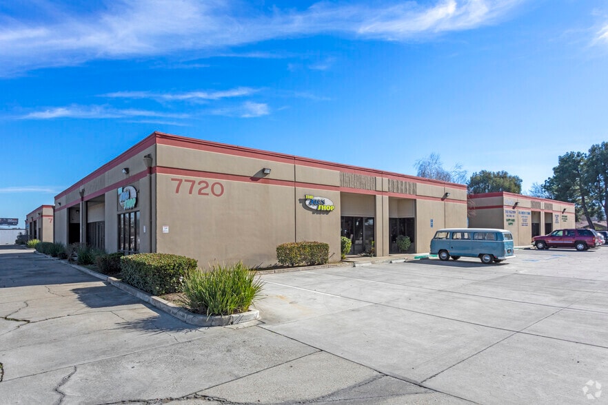 More Photos Of 7720 Lorraine Ave, Stockton Warehouse For Sale