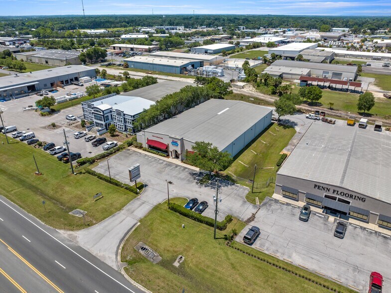 More Photos Of 1211 SW 17th St, Ocala Freestanding For Lease