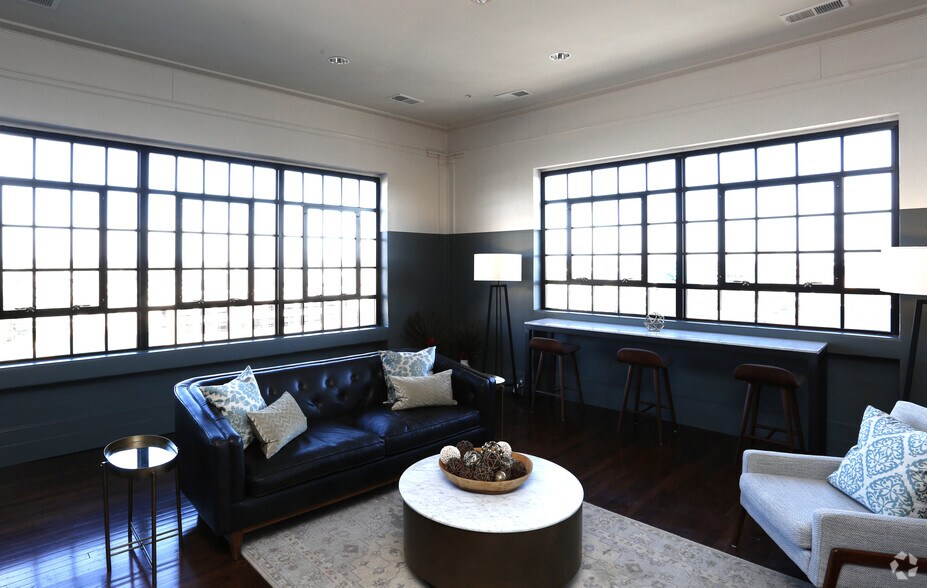More Photos Of 329 E 1st St, Dayton Apartments For Lease