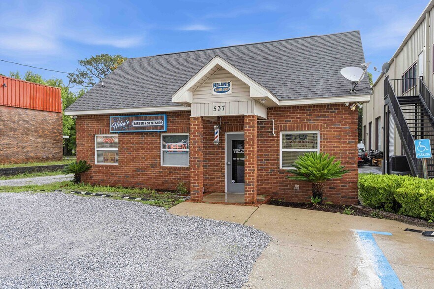 Primary Photo Of 537 S Ferdon Blvd, Crestview Office For Lease