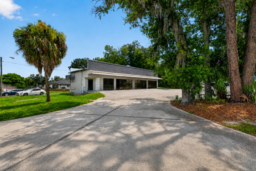 More Photos Of 6305 Gall Blvd, Zephyrhills General Retail For Lease