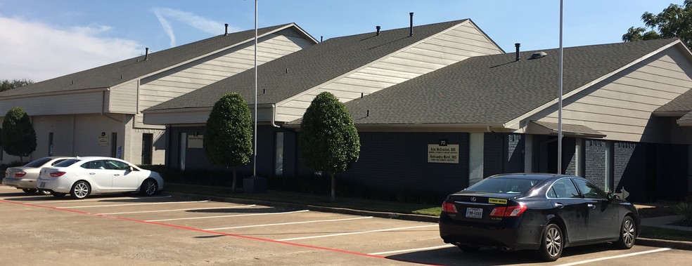 More Photos Of 5509 Pleasant Valley Dr, Plano Medical For Lease