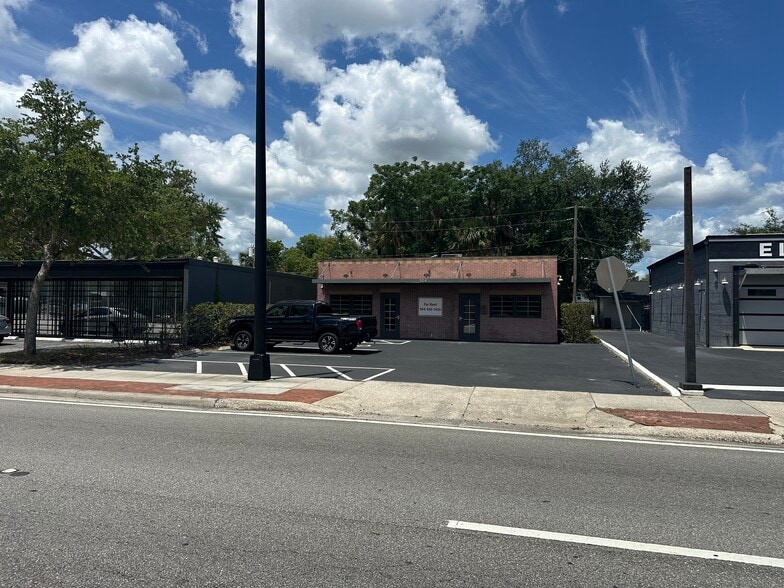 Primary Photo Of 900 S French Ave, Sanford Storefront Retail Office For Lease