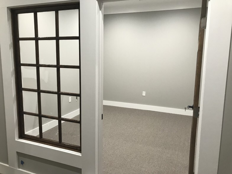 More Photos Of 255 Gateway Dr, Bethlehem Coworking Space