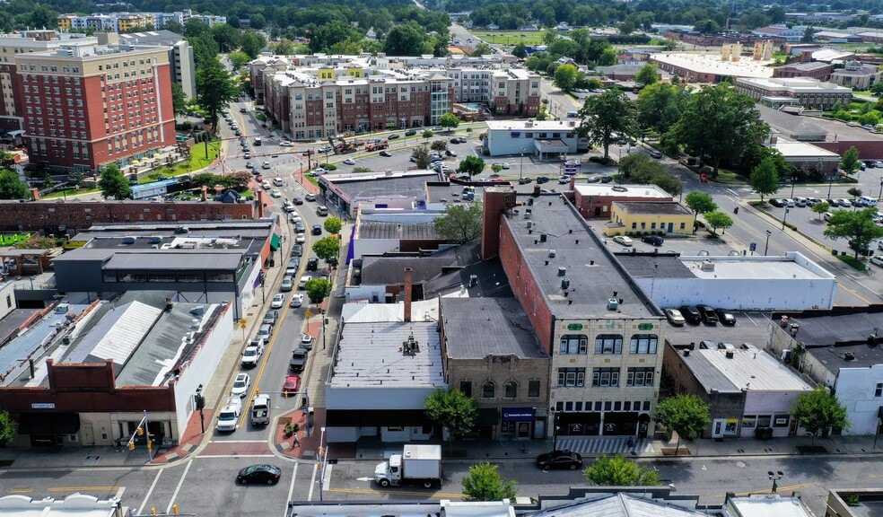 More Photos Of 114 E 5th St, Greenville Apartments For Lease