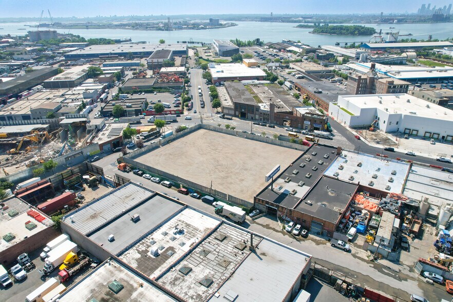 More Photos Of 1175 Leggett Ave, Bronx Land For Lease