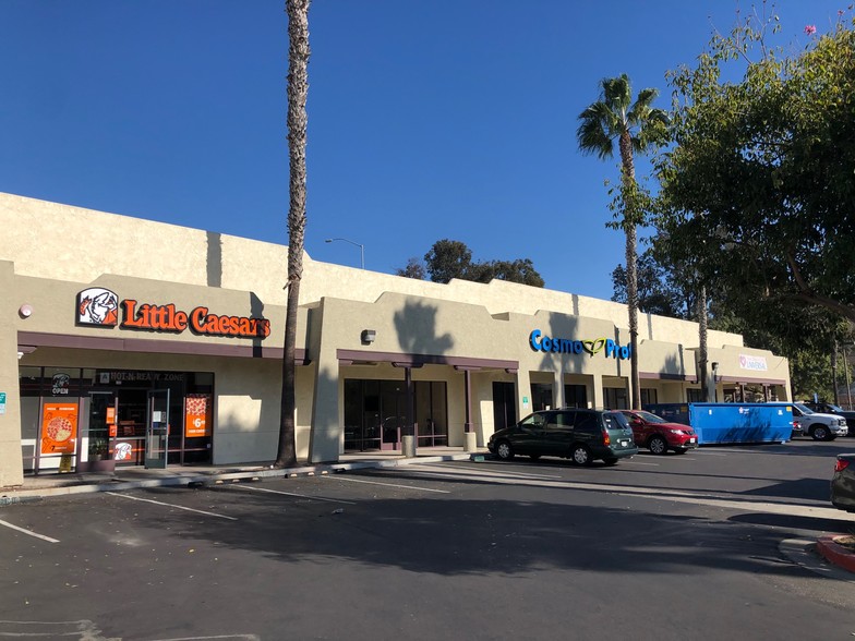 More Photos Of 601-631 E San Ysidro Blvd, San Ysidro Unknown For Lease