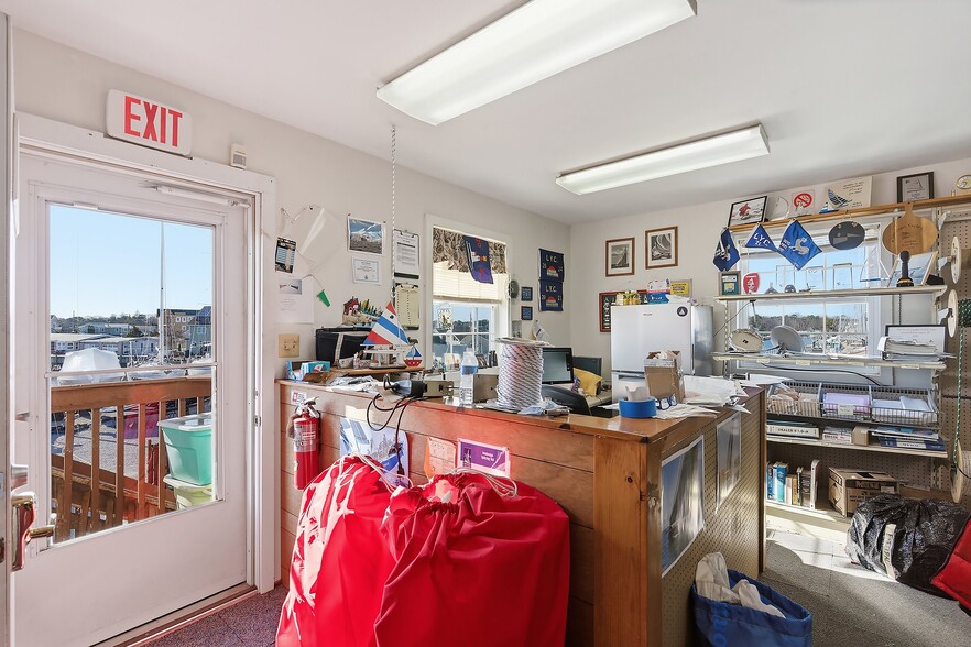 More Photos Of 100 Harbor Inn Rd, Bayville Shipyard For Sale