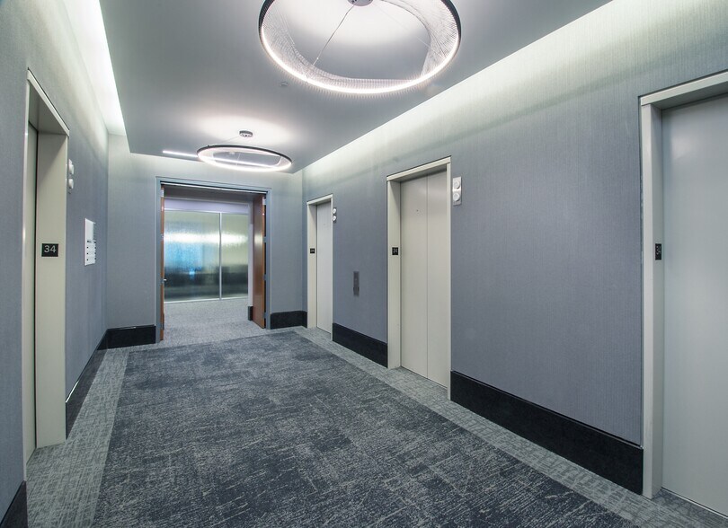 More Photos Of 1075 Peachtree St NE, Atlanta Office For Lease